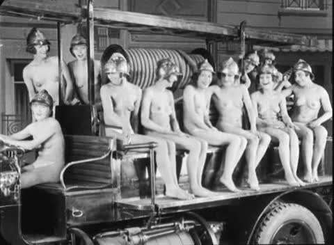 4f13b33a9d99f87f5466d25011fb5547e6b82878_m